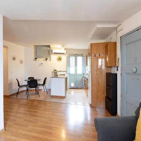 Apartament 32ara1086 - Newly Refurbished 3br Flat Barcelona