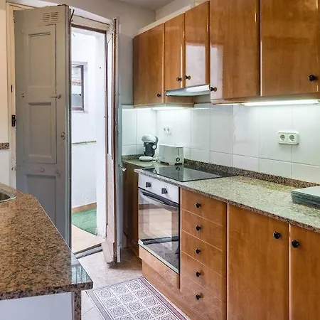 32ara1086 - 3 Bedrooms