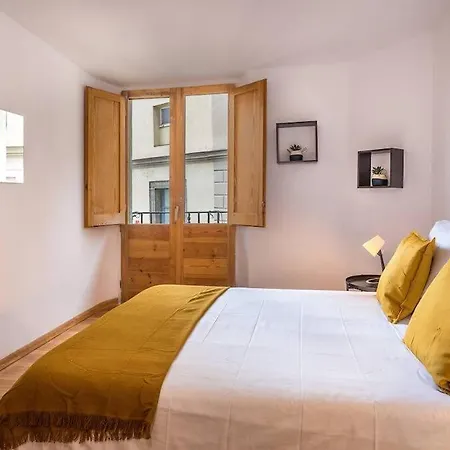 32ara1086 - 3 Bedrooms
